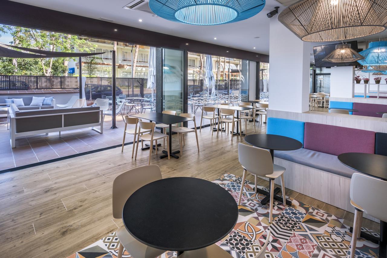 Aparthotel Marinada Salou Ngoại thất bức ảnh