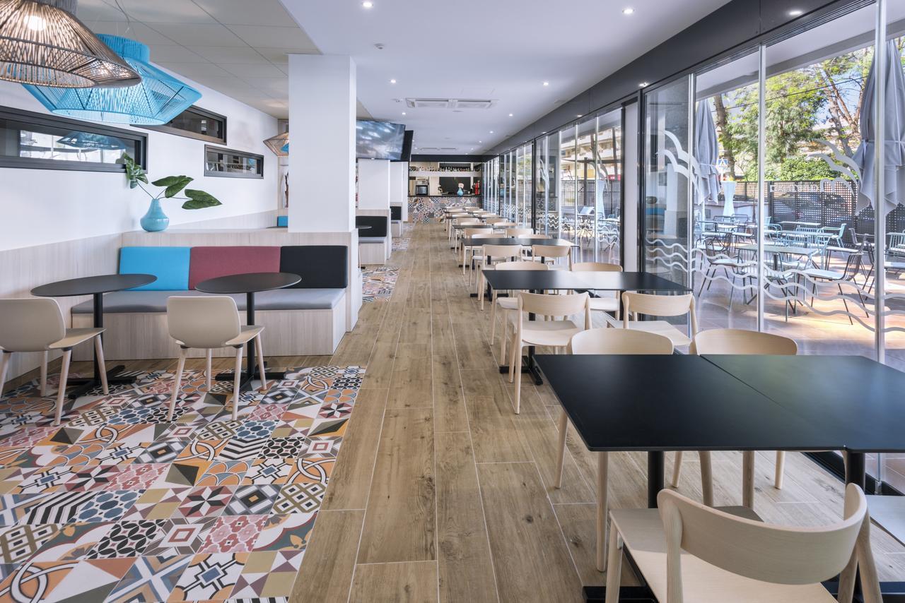 Aparthotel Marinada Salou Ngoại thất bức ảnh
